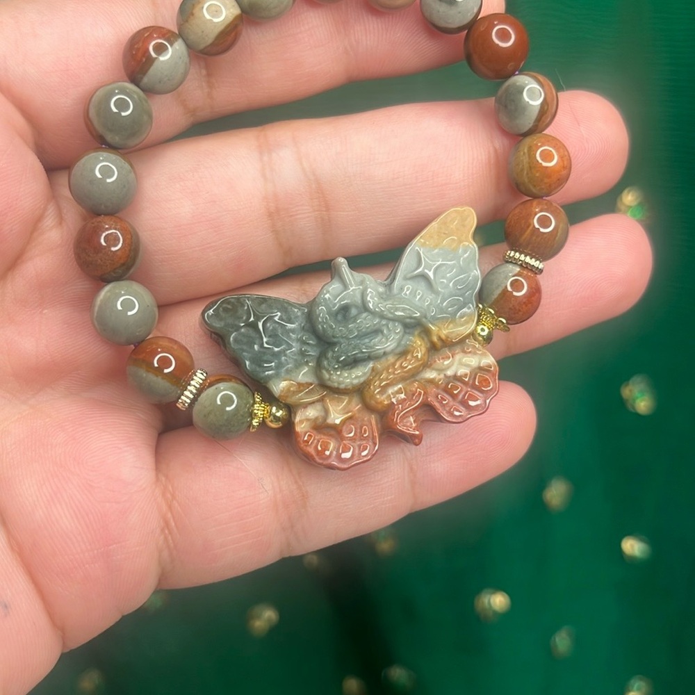 Polychrome Yinglong Carving Bracelet - Picture 4 of 16